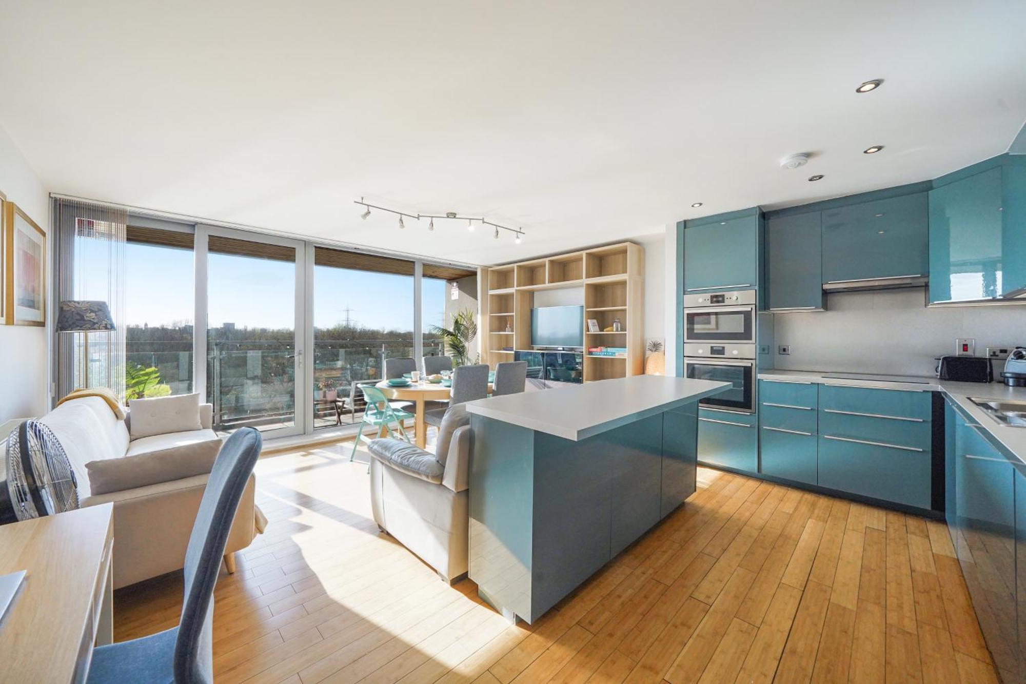 City Riverside - 2 Bedroom & Free Parking Barking  Buitenkant foto